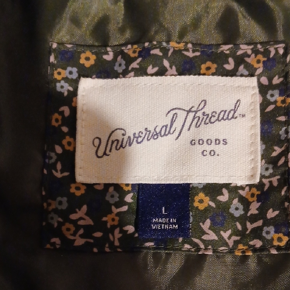 Universal Thread Floral Patterned Vest - Picture 2 of 3